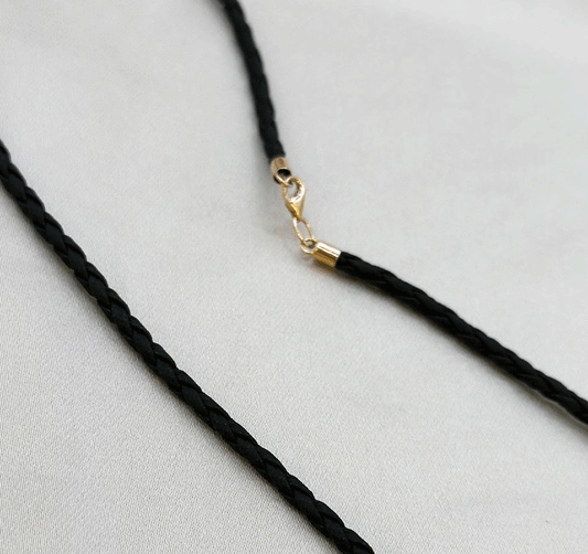 Rose gold chain with rubber and leather