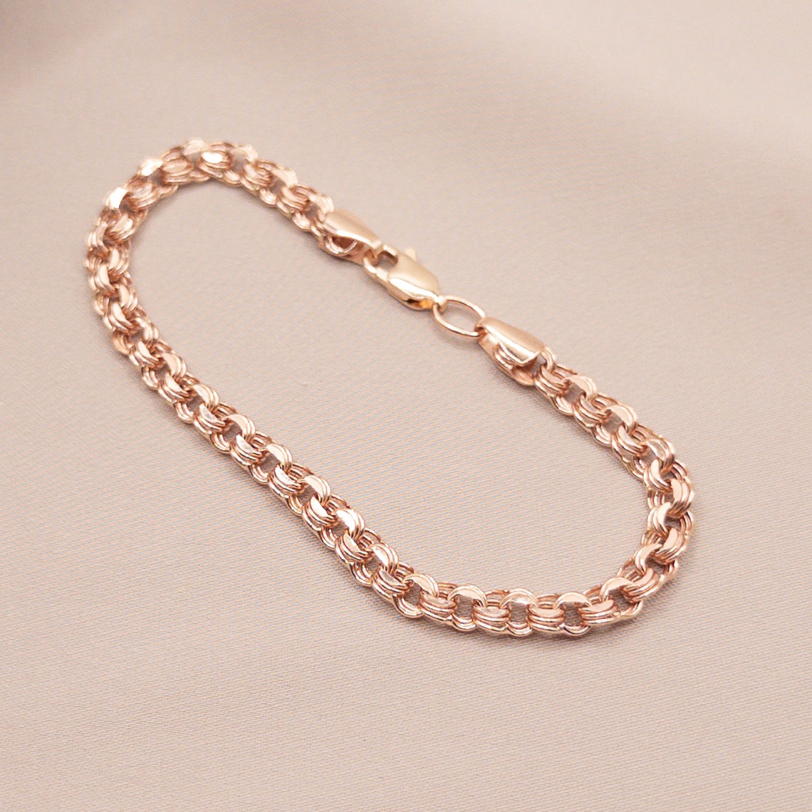 Rose gold bracelet