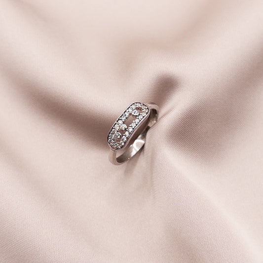 Sterling silver ring with cubic zirconia