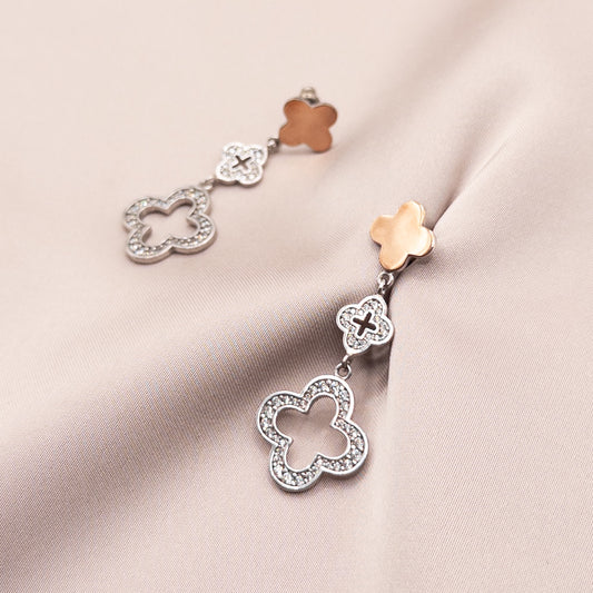 Серьги из серебра с цирконом
