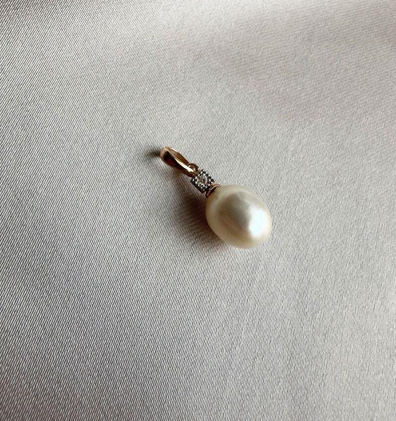 Подвеска из розового золота