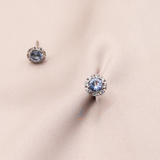 Серьги из серебра с цирконом