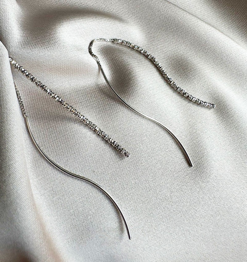 Серьги из белого золота с цирконом