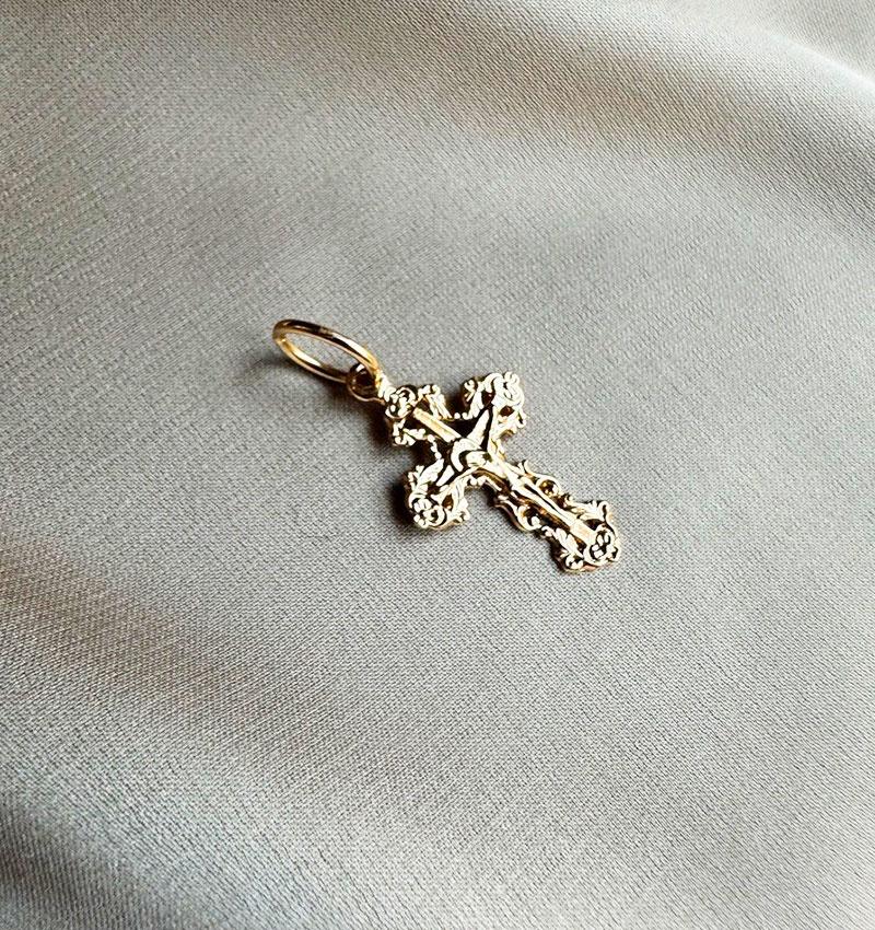 Крестик из розового золота