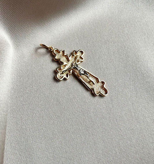 Крестик из розового золота