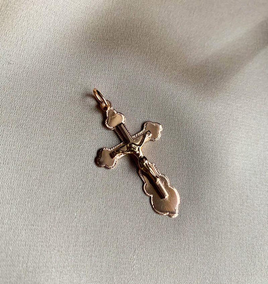 Cruce din aur roz