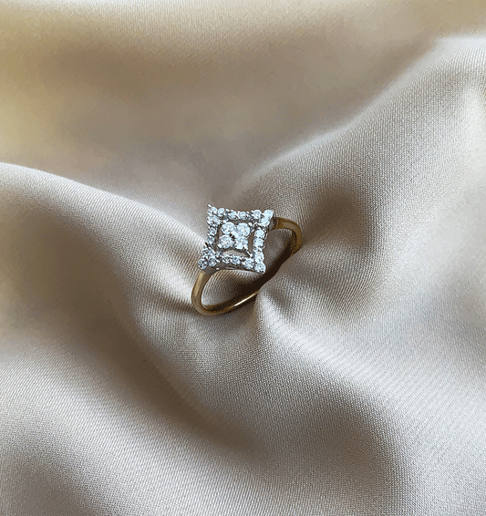 Rose gold ring with 0.33ct diamond