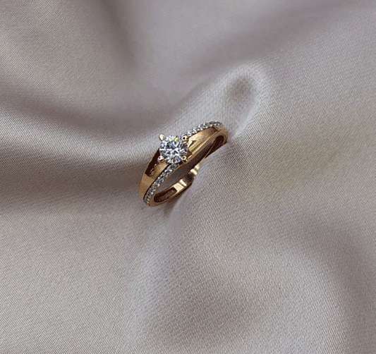 Помолвочное кольцо из розового золота