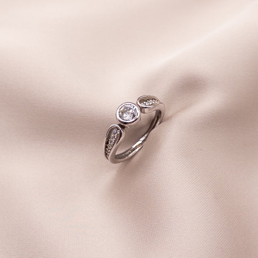 Silver ring with cubic zirconia