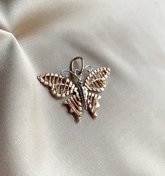 Rose gold pendant
