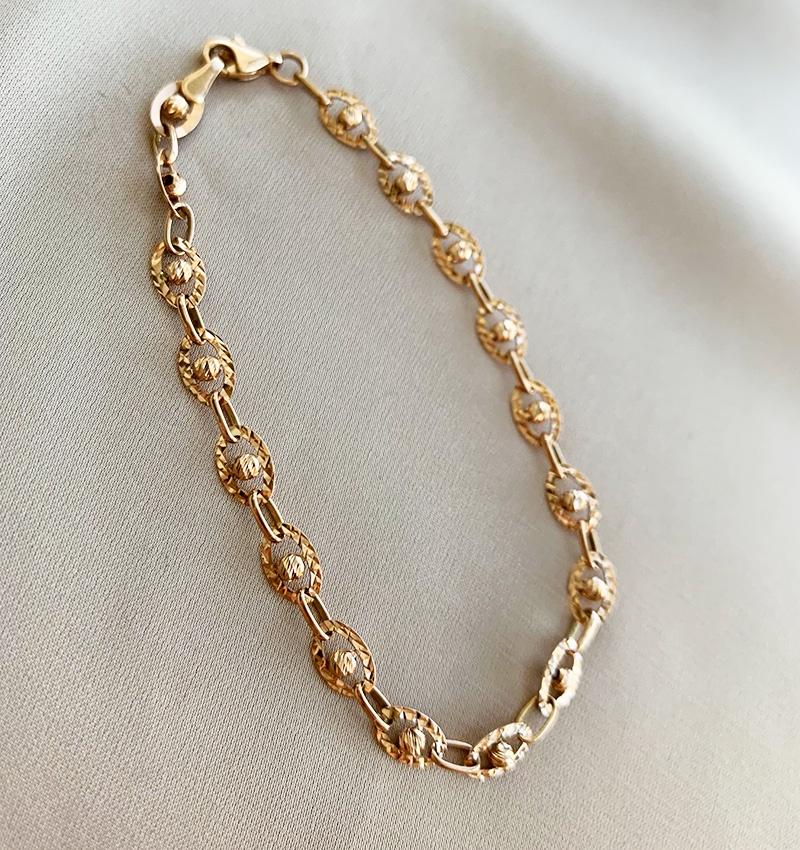 Браслет из розового золота