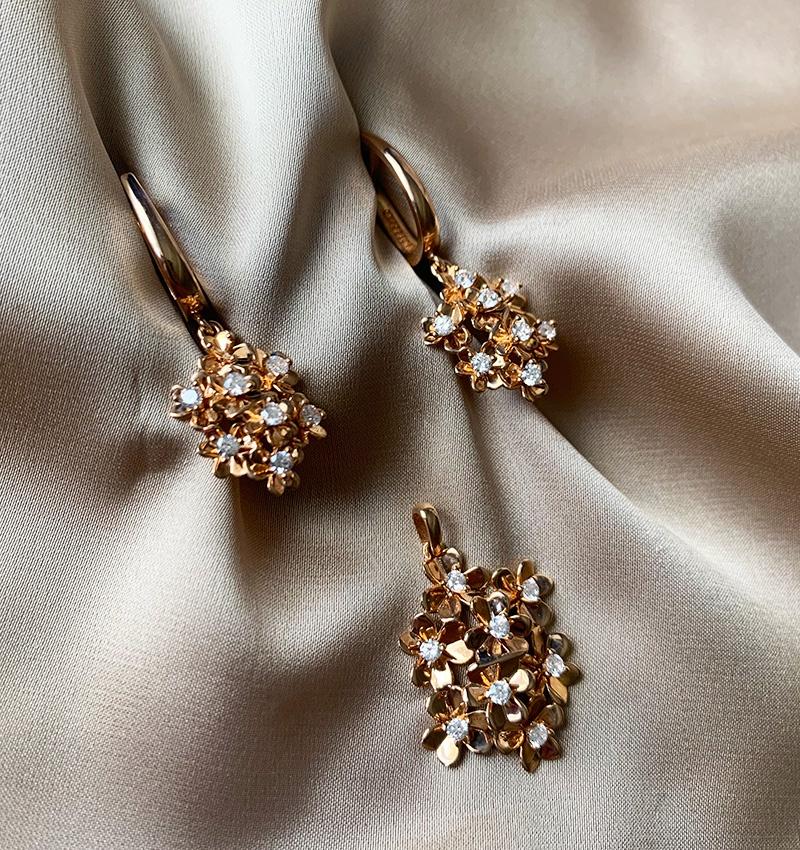 Rose gold set with zircon