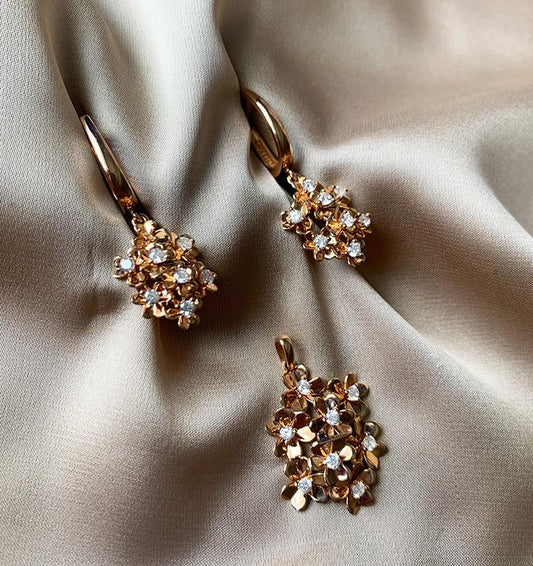 Rose gold set with zircon