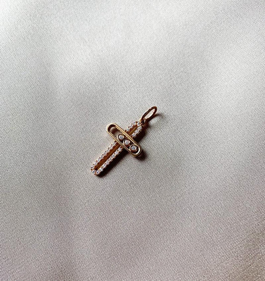 Cruce din aur roz cu zirconiu