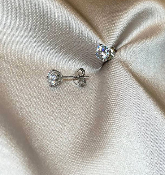 Серьги из серебра с цирконом