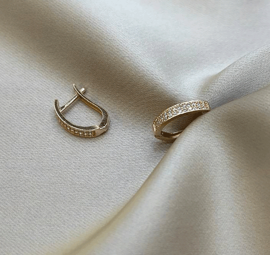 Cercei din aur roz cu zircon