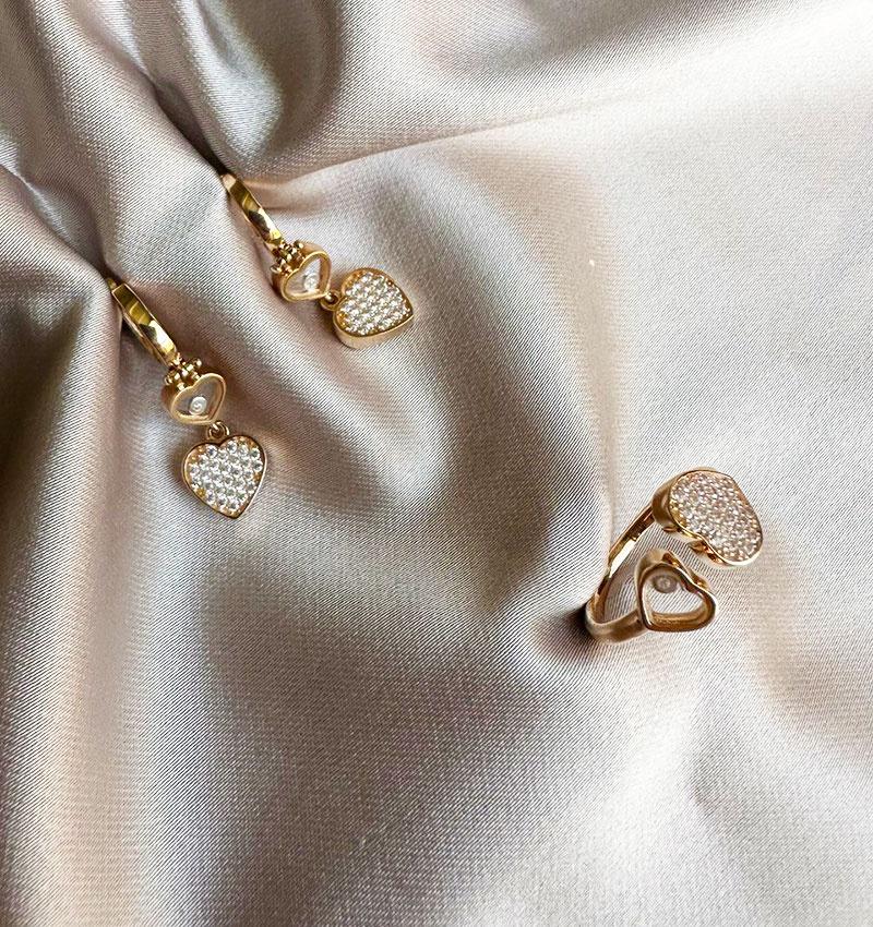 Rose gold set with zircon