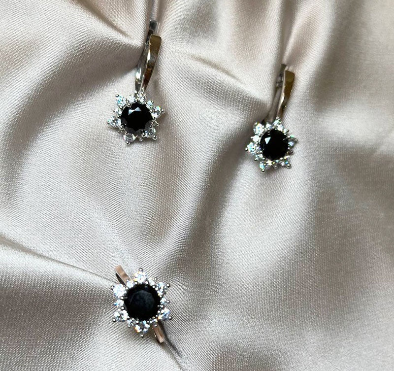 Сет из серебра с золотыми вставками с цирконом и ониксом