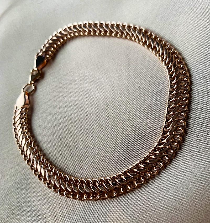 Rose gold bracelet