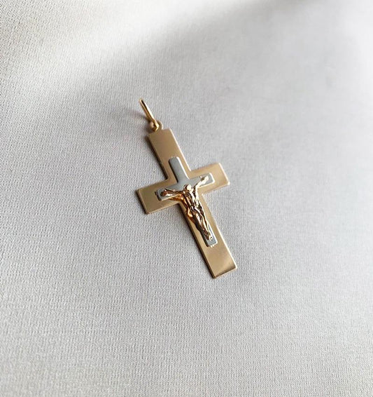 Крестик из розового золота