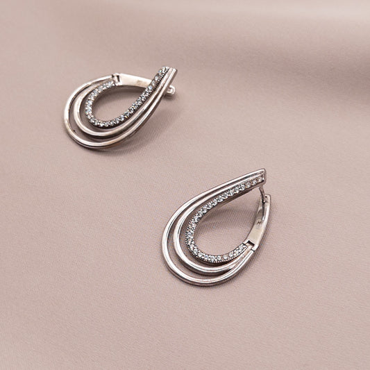 Серьги из серебра с цирконом
