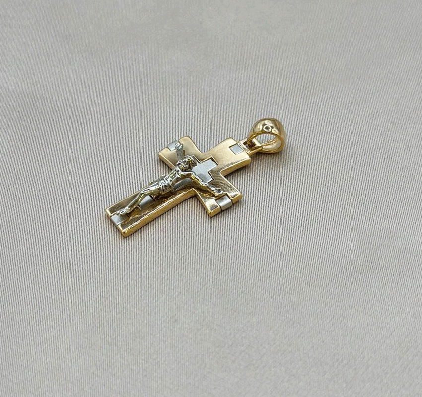 Крестик из розового золота