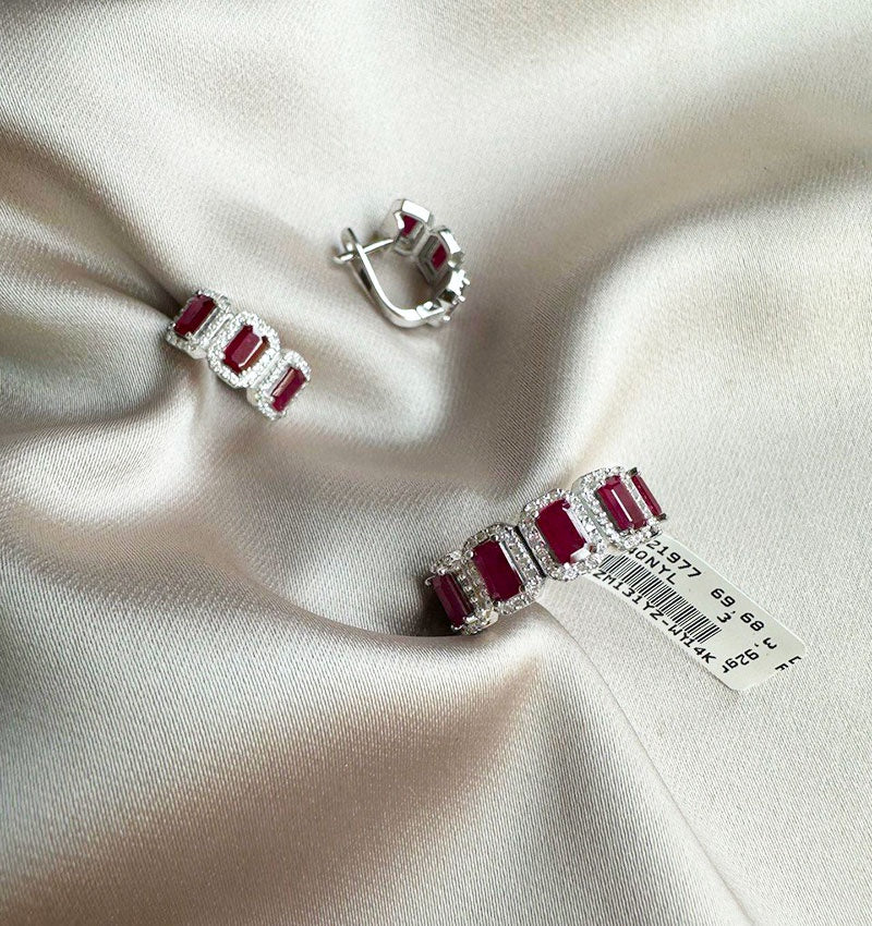 Сет из белого золота с бриллиантом и рубином 4.1ct