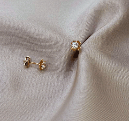 Cercei din aur roz cu zircon