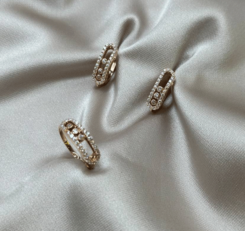 Red gold set with cubic zirconia