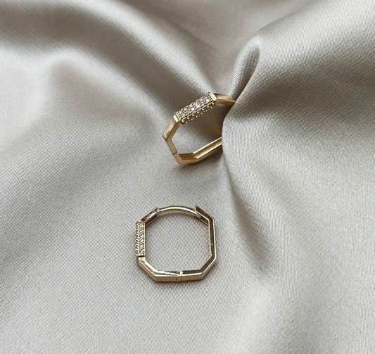 Cercei din aur roz cu zircon