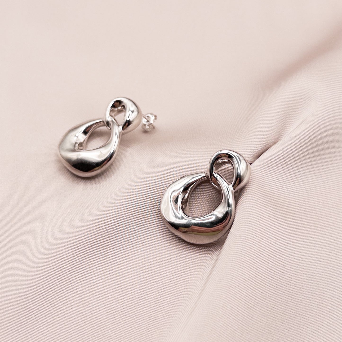 Серьги из серебра