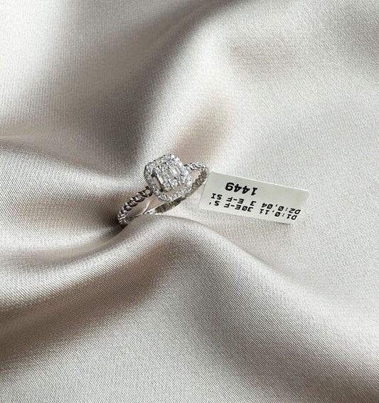 Кольцо из белого золота с бриллиантом 0.15ct