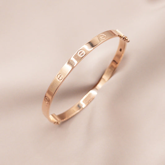 Rose gold bracelet