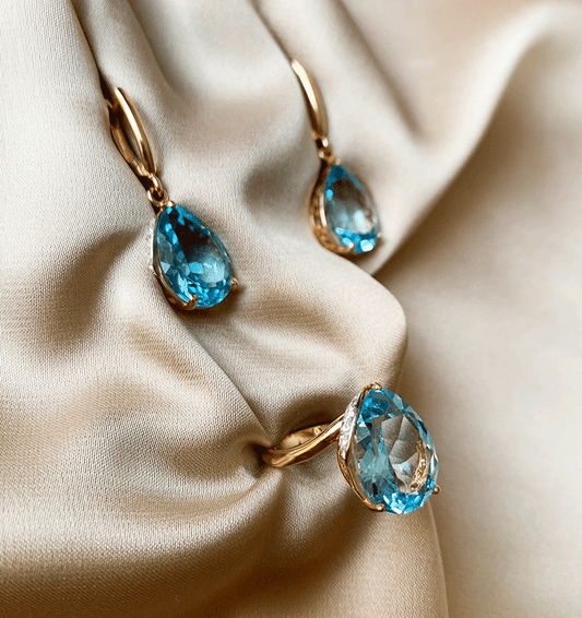 Rose gold set with topaz