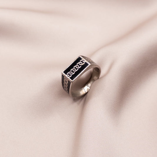 Sterling silver ring with cubic zirconia
