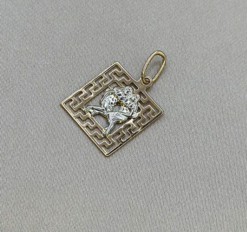 Икона из розового золота