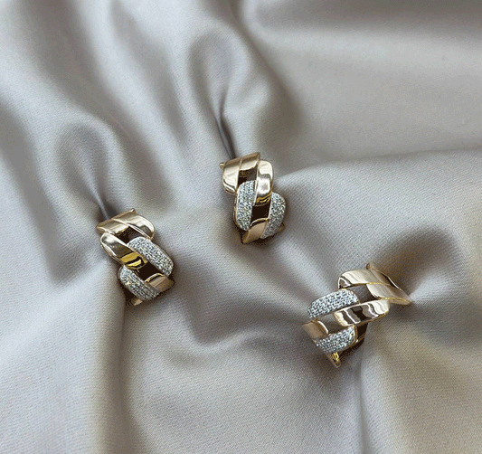 Rose gold set with zircon