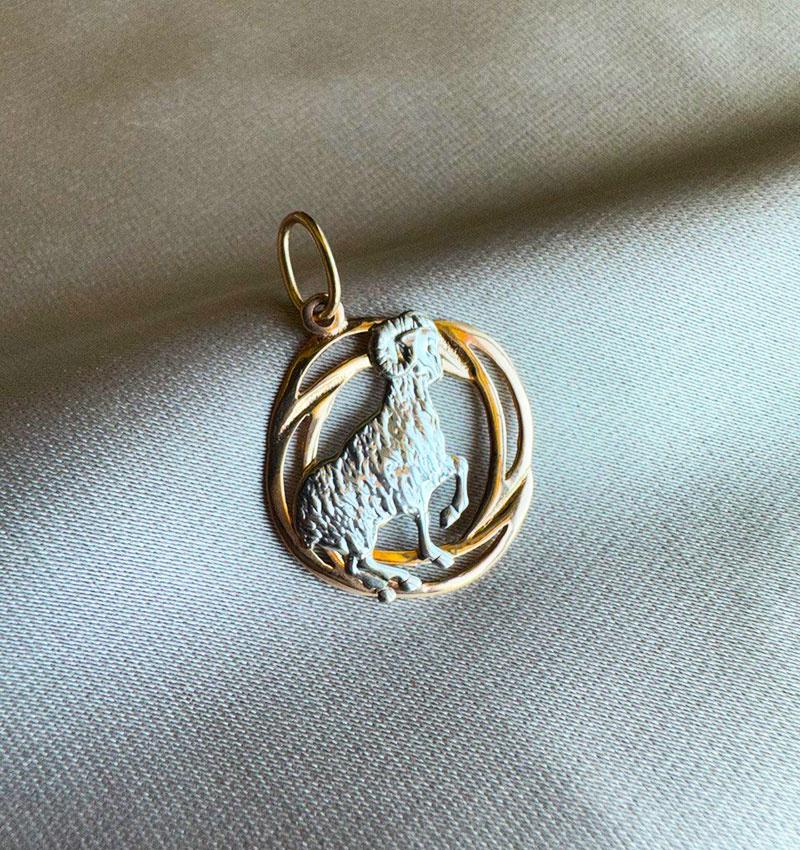 Подвеска из розового золота