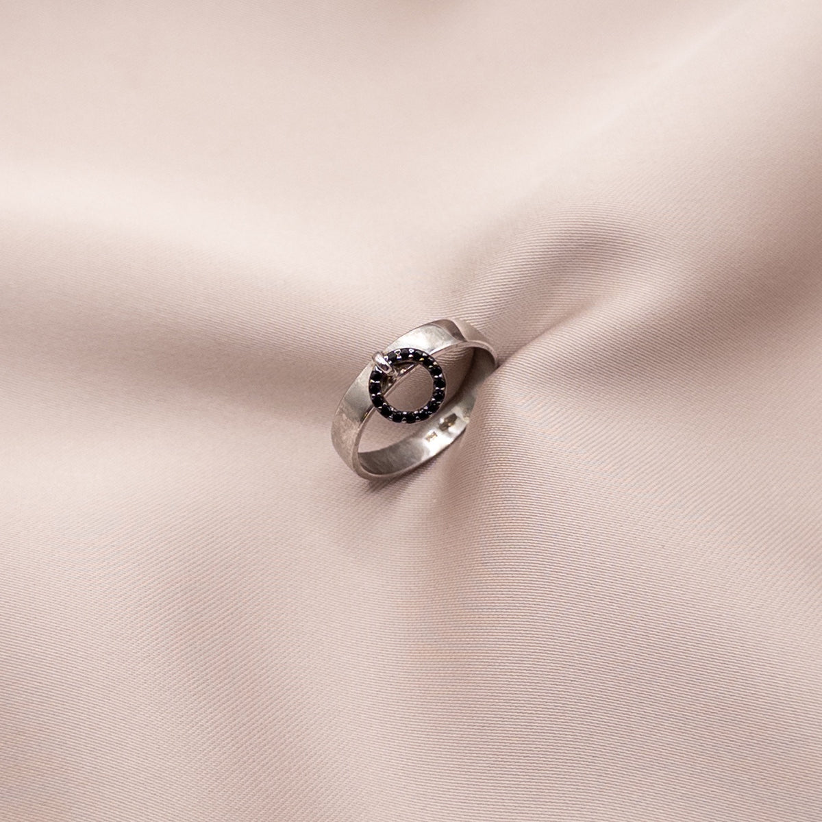 Sterling silver ring with cubic zirconia