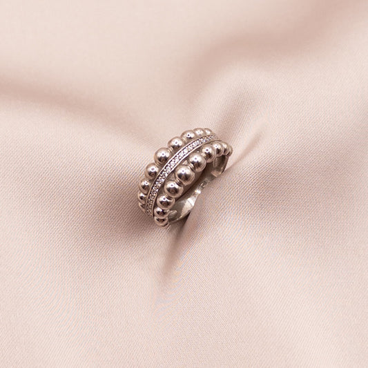 Silver ring with cubic zirconia