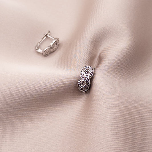 Серьги из серебра с цирконом