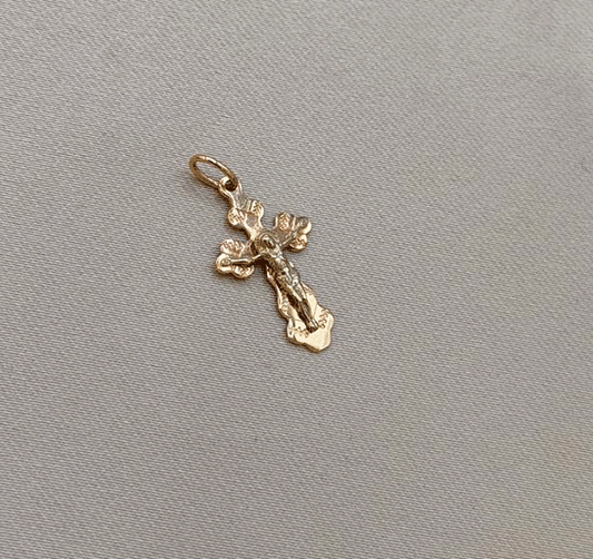 Крестик из розового золота