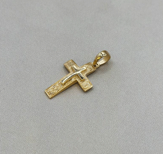 Крестик из розового золота