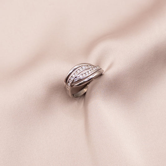 Silver ring with cubic zirconia