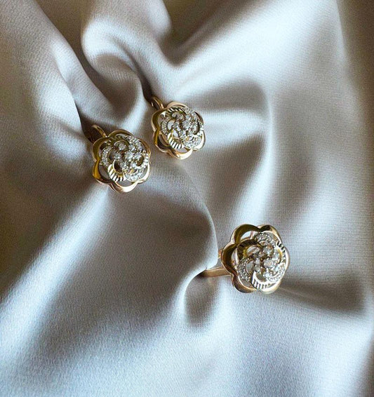 Rose gold set with zircon