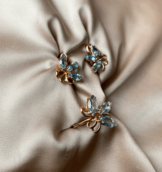 Rose gold set with topaz