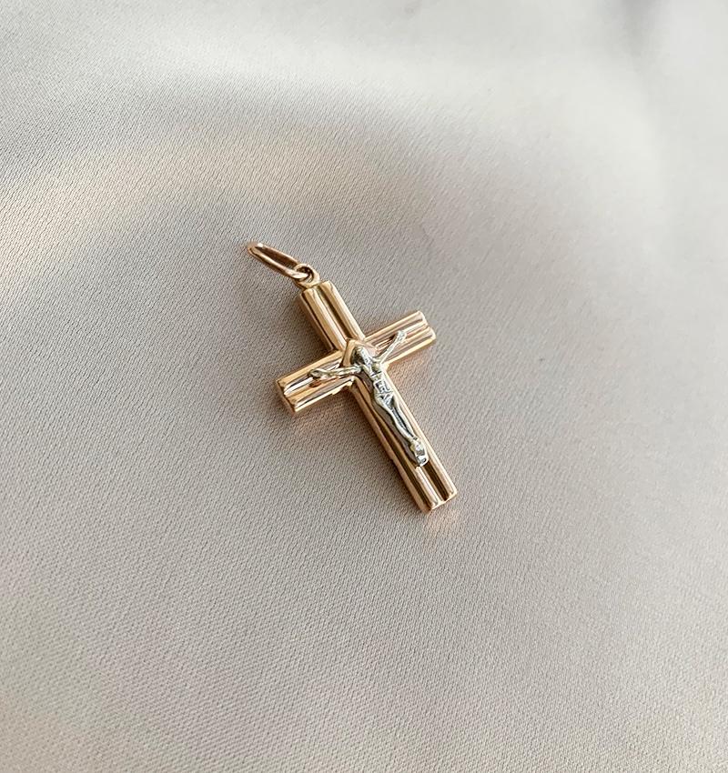 Cruce din aur roz