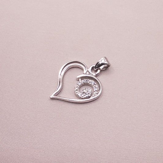 Silver pendant with cubic zirconia