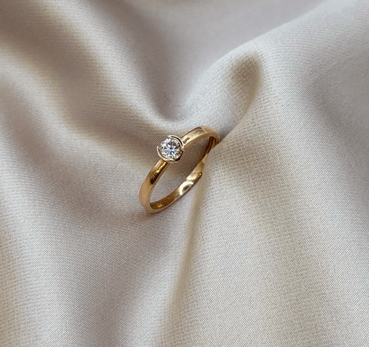 Помолвочное кольцо из розового золота