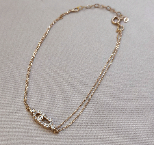 Rose gold bracelet with zircon